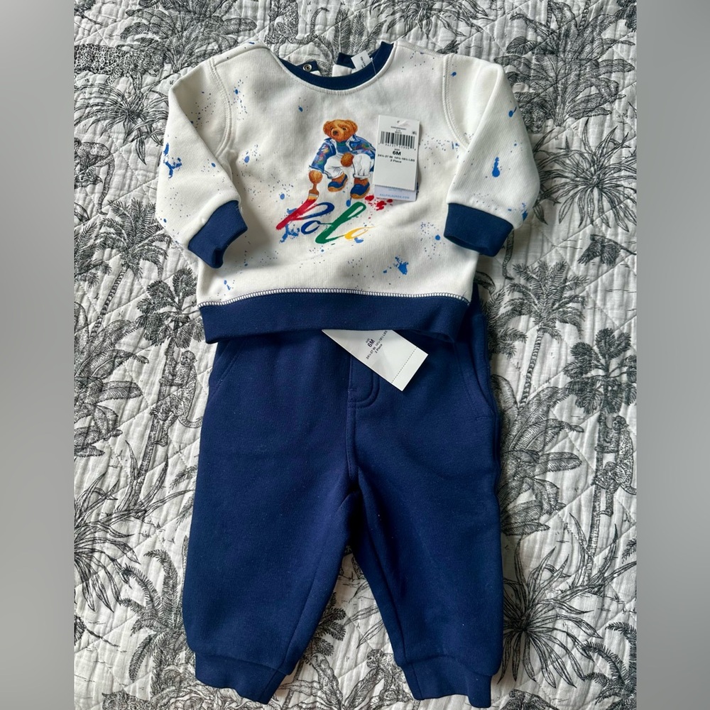 Baby Boy Polo Bear Fleece Sweatshirt & Pant Set. 6 nwt month size